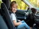 kindersitz-im-auto-darf-ein-4-jaehriges-kind-vorne-sitzen